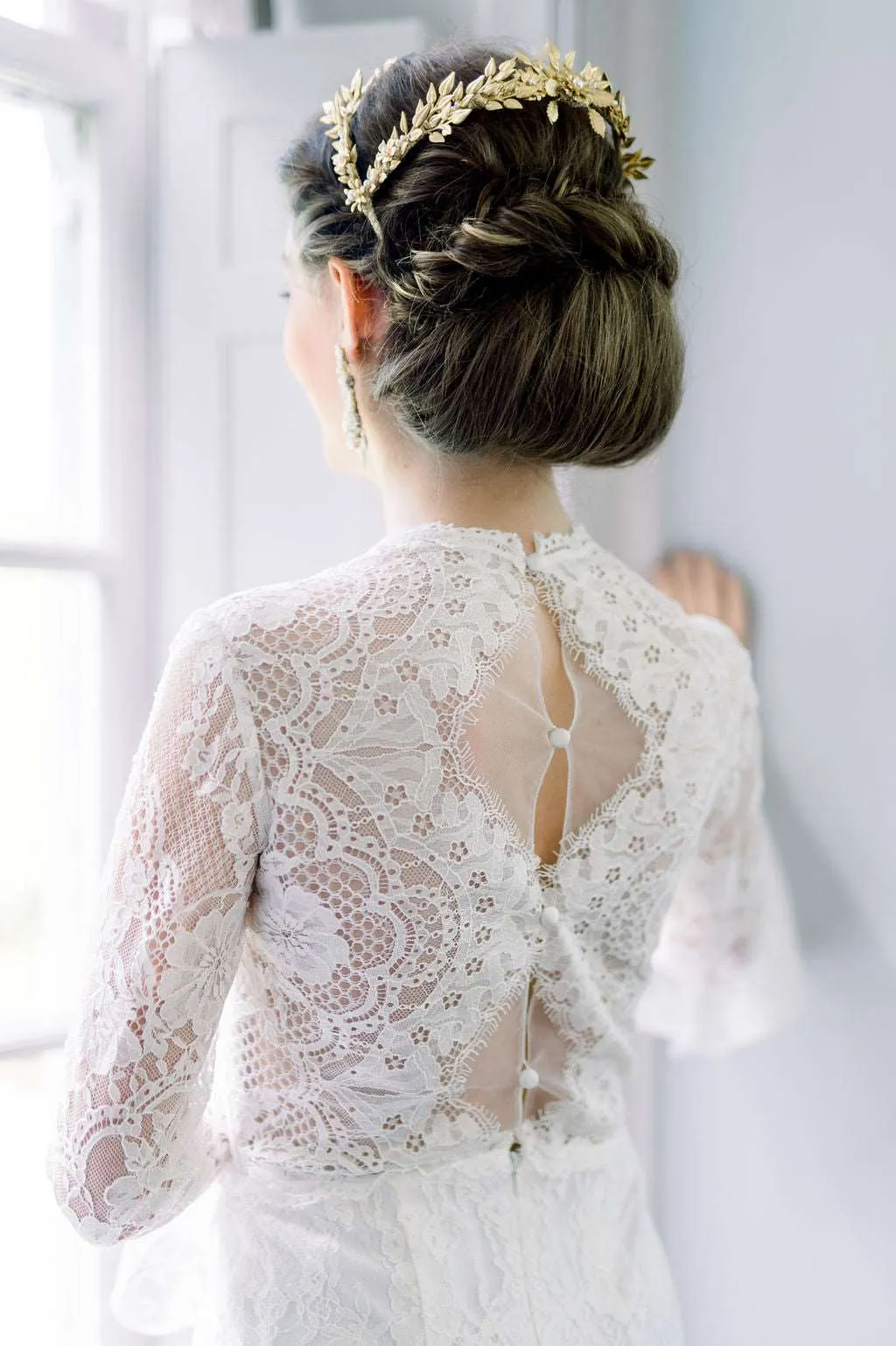 EYRE Off the Rack Classic Wedding Dress